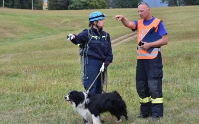 Jizerskohorské muzeum se po povodních konečně otevřelo návštěvníkům 6 Na Liberecku se zřítila střecha a ztratila skupinka turistů. Aneb psovodi dobrovolných hasičů měli svůj závod