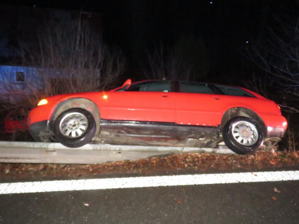 size4 15452370102568 103 viewimage