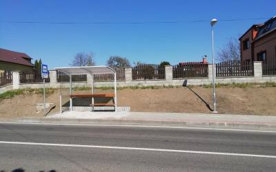 Klášter v Hejnicích ruší rezervace, s uprchlíky počítá do Vánoc 7 V Žitavské ulici ve Frýdlantu vyrostla nová autobusová zastávka