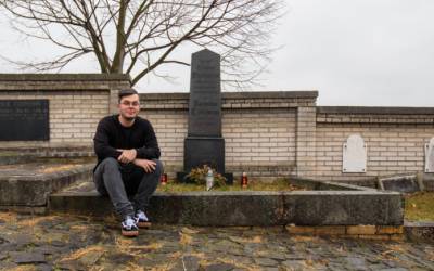 Restaurace, pohostinství, jídelny, kavárny, čajovny a bistra 29 Za každým hřbitovním místem je příběh, říká Milan Votava, autor nápadu adopce hrobů