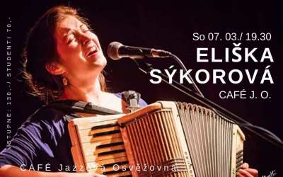 Plus 9 Eliška Sýkorová – koncert písničkářky s harmonikou