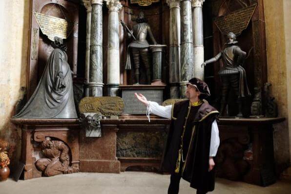 Nenechte si ujít komentované prohlídky Frýdlantu s kostýmovaným průvodcem