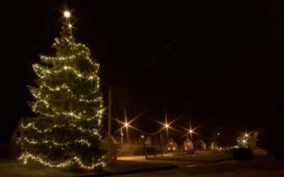 Akce na Frýdlantsku 14 Rozsvícení vánočního stromu v Raspenavě
