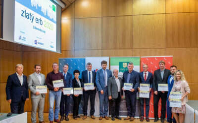 Jakub Kohák rozesmál kunratický kulturák / Fotoreportáž 12 Liberecký kraj vyhlašuje tradiční soutěž Zlatý erb o nejlepší webové stránky měst a obcí