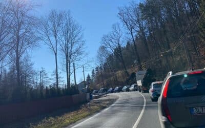 Vše přehledně na jednom místě. Kraj spustil web k očkování 11 Dlouhé kolony a čekání ve Studánce. ŘSD začalo s výstavbou osvětlení na kruháči