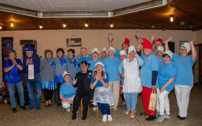 Česko svítí modře 18 Po třech letech se mohl znovu uskutečnit Jarní hop aktivních seniorů