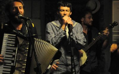 Ubytování, penziony, hotely, chaty, chalupy, resorty, hostely, motoresty a kempy 40 Hudební léto v zahradě – Croche Dedans / FR