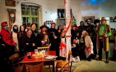 Strašidla, duchové a monstra opět řádila v továrně / Fotoreportáž