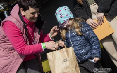 Téma rituálů přilákalo do Hejnic přes 60 učitelek a učitelů 1 Velikonoční jarmark ve Višňové opět přilákal návštěvníky i soutěžící / Fotoreportáž