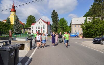freedlantsko.eu 58 Višňová získala Zlatou stuhu. Po letech práce ovládla krajské kolo soutěže Vesnice roku